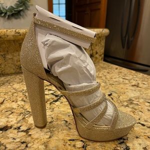 Gold Cosmo Sparkle Mesh heels